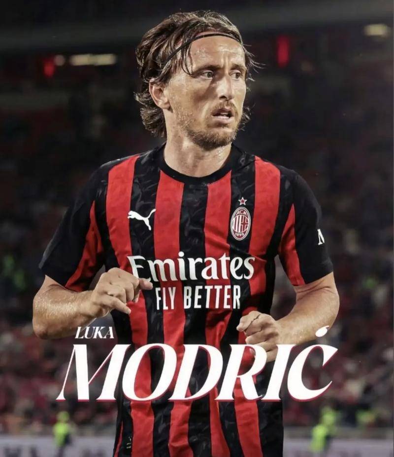 苏超奖杯由徐州企业使用3D打印打造，使用航天级钛合金