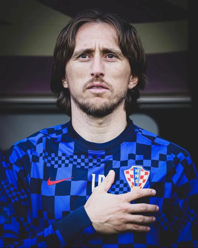 篮球NBA史上新纪录诞生，连续三场50+！