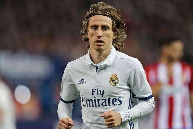 张帅转战福地再拔高个人排名，网友趣评：缺席全运会姐姐成大赢家