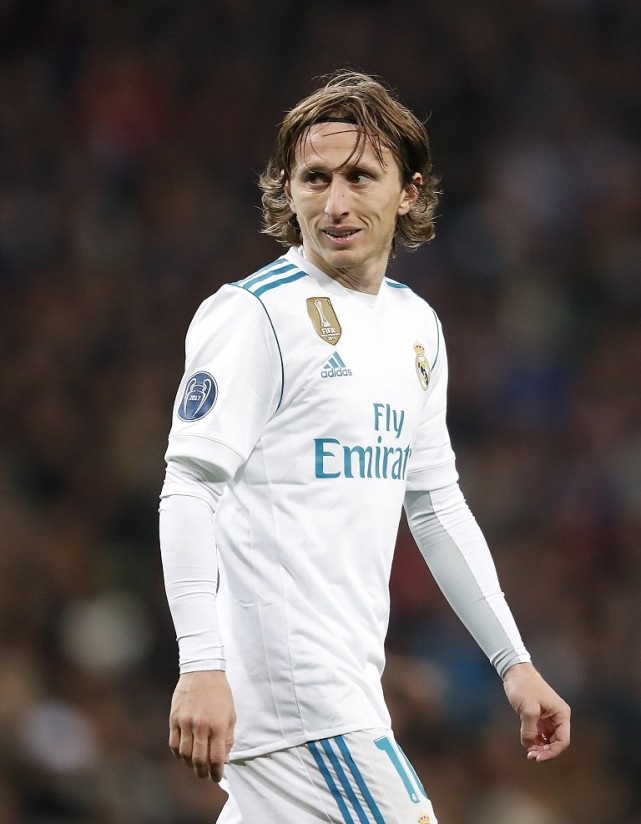 土耳其足协公布对102名涉赌球员处罚结果，其中5人被禁赛1年